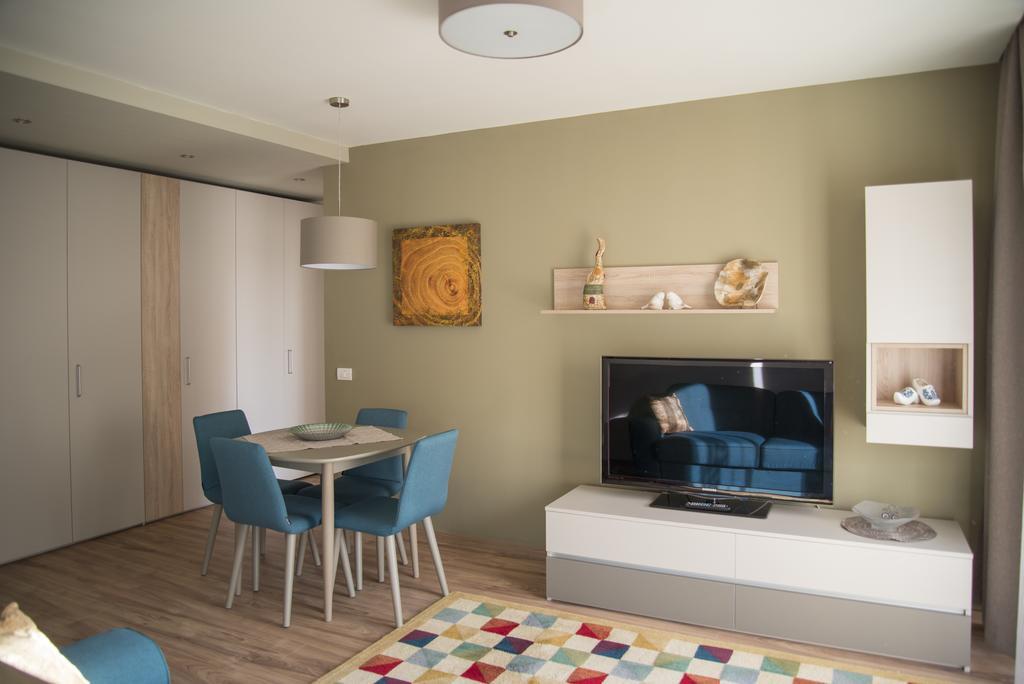 Apartment Cristian 2 ティミショアラ エクステリア 写真